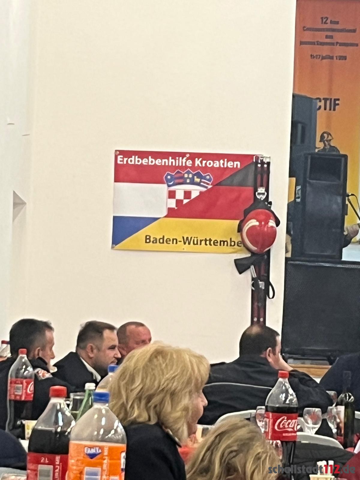 Banner zur Erdbebenhilfe Kroatien und Baden-Württemberg bei der Jahreshauptversammlung